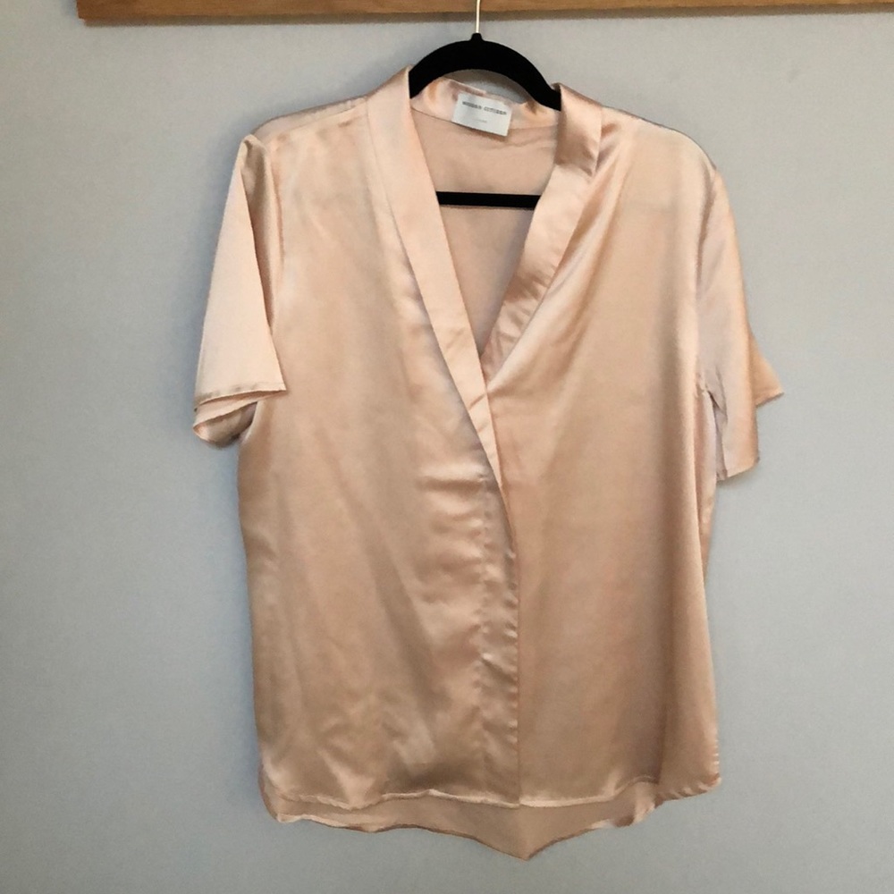 Blush pink/peach collared blouse